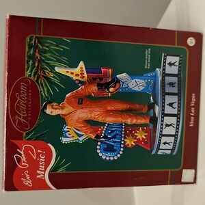 Carlton Cards Heirloom Collection ELVIS Musical Ornament. EUC